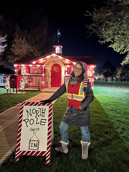 Karen Wheet, one of our Canvys sales representative volunteers at "The mission of the Bristol Santa House"